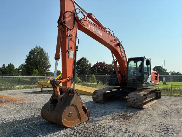 2020 Hitachi ZX210LC-6