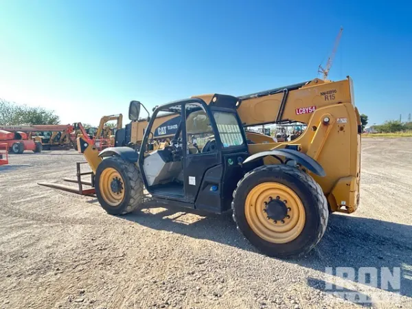 2016 Caterpillar TL642D