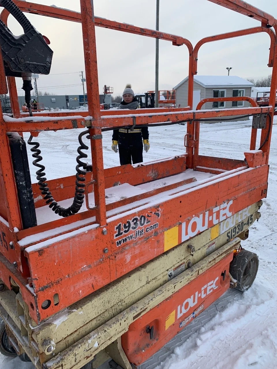 2015 JLG 1930ES