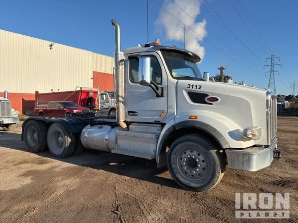 2016 Peterbilt 567