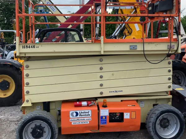 2016 JLG 4069LE