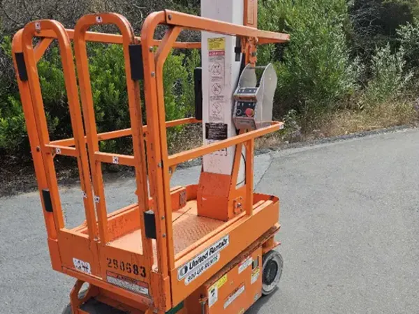 2022 Snorkel TM16E Self-Propelled One-Person
