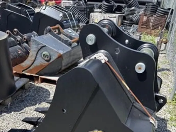 2023 AMI ATTACHMENTS 48" DIGGING BUCKET