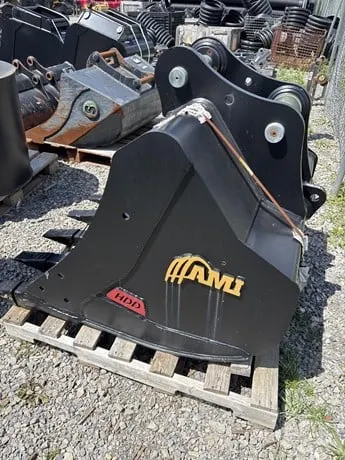 2023 AMI ATTACHMENTS 48" DIGGING BUCKET