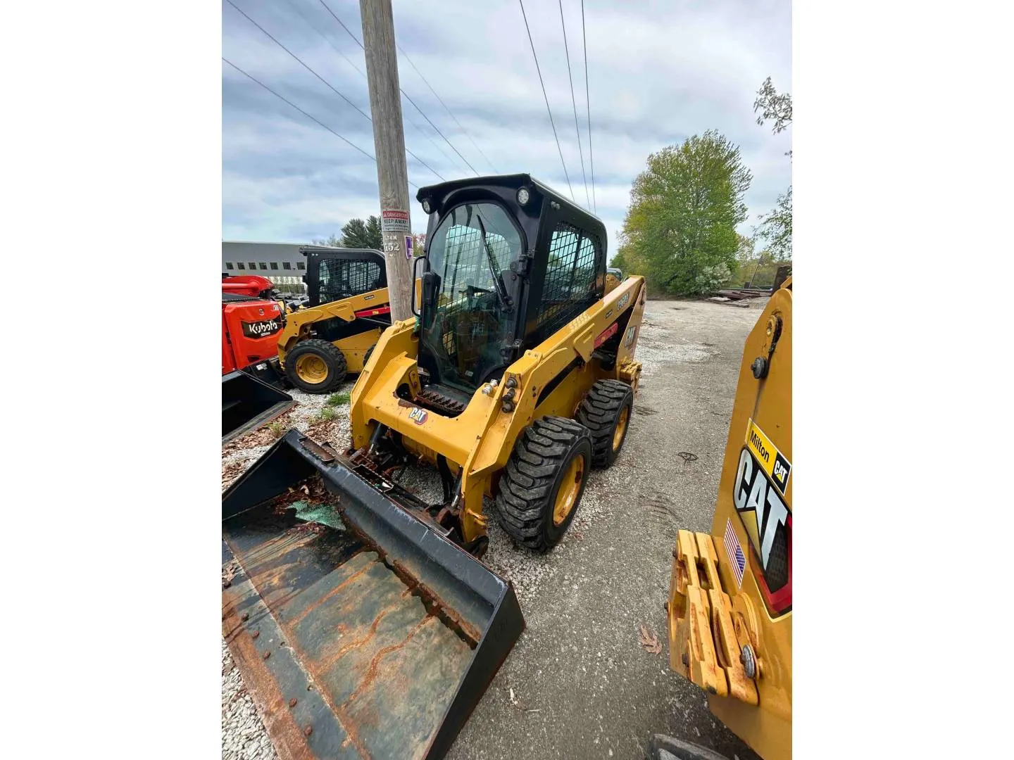 2022 Caterpillar 236D3