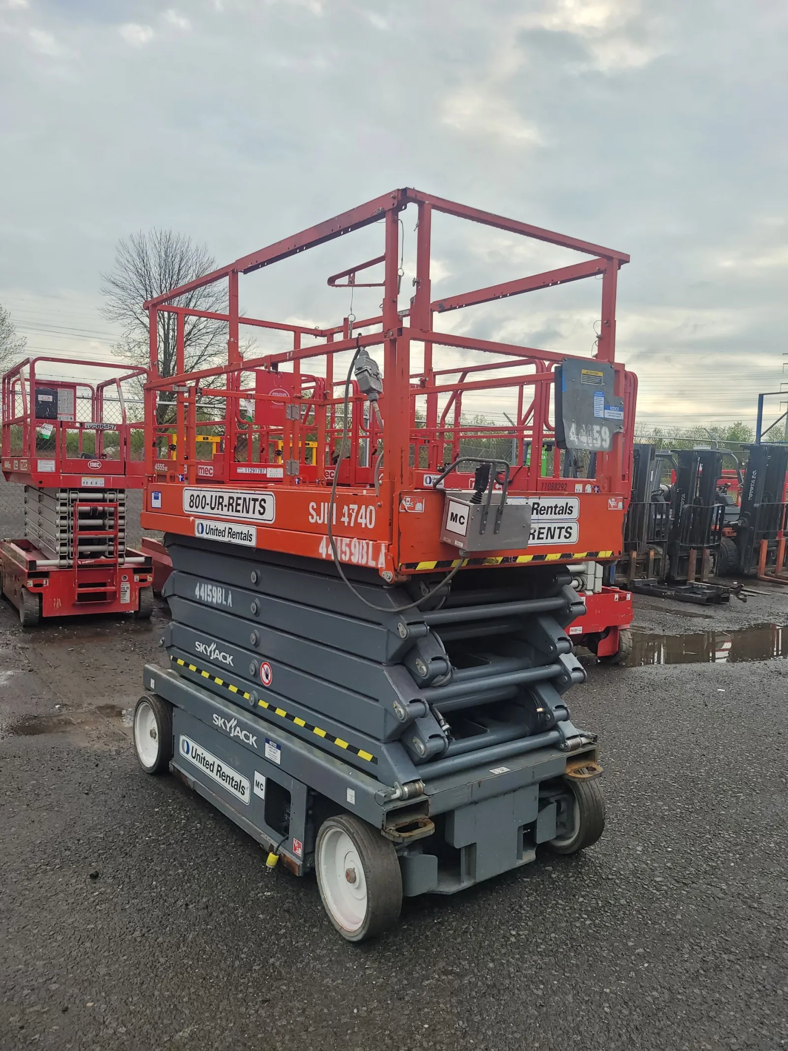 2017 Skyjack SJIII4740