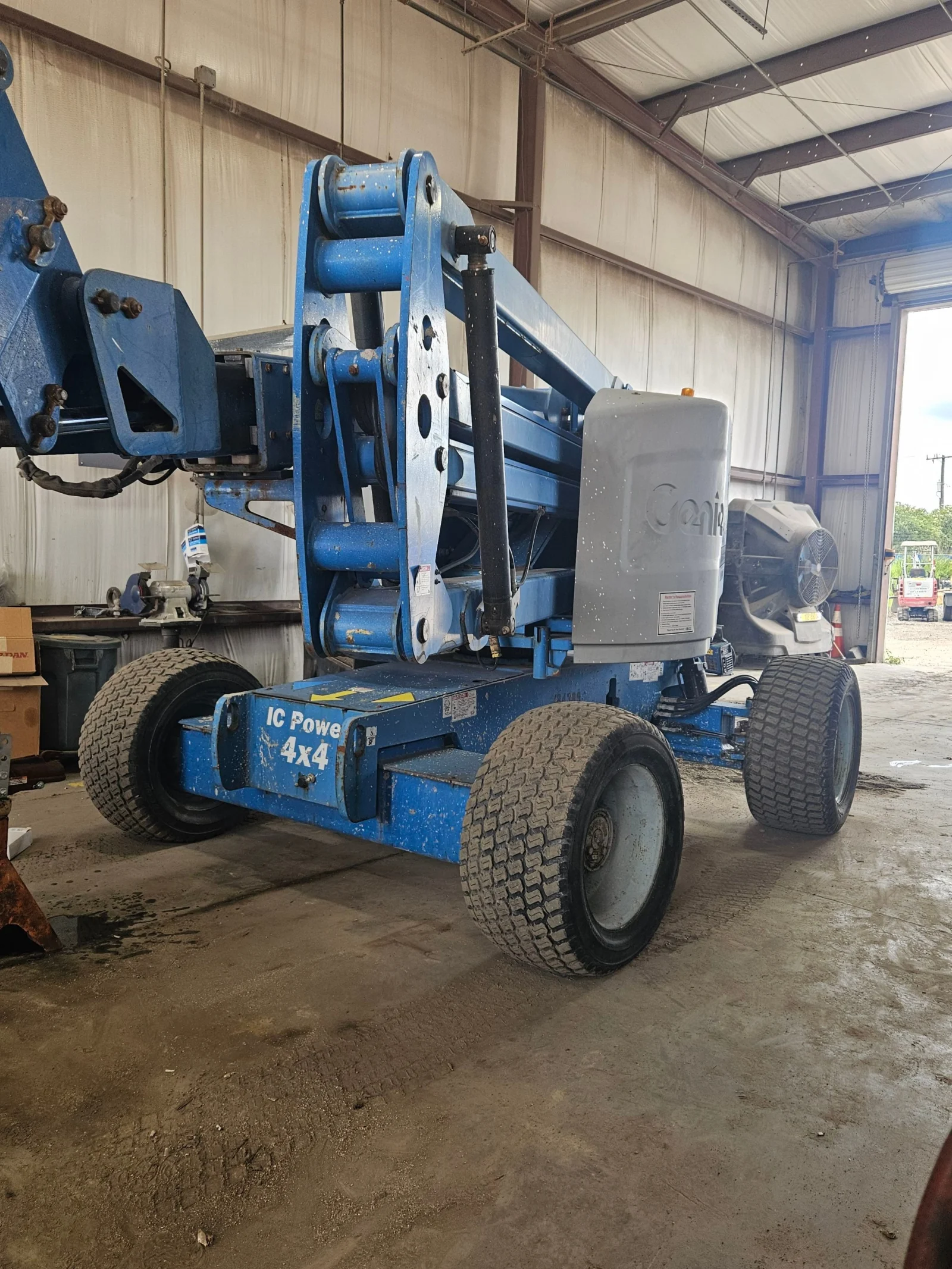 2016 Genie Z-45/25J IC Articulating