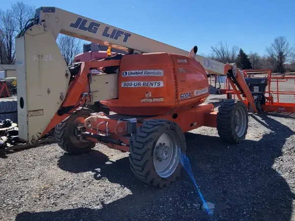 2016 JLG 600AJ Articulating