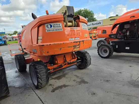 2017 JLG 600S