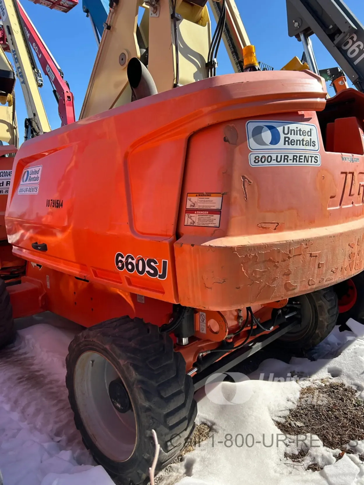 2018 JLG 660SJ