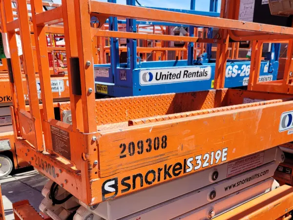 2018 Snorkel S3219E