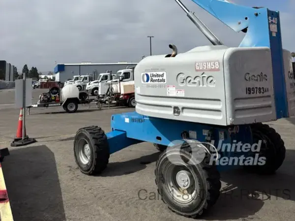 2017 Genie S-40