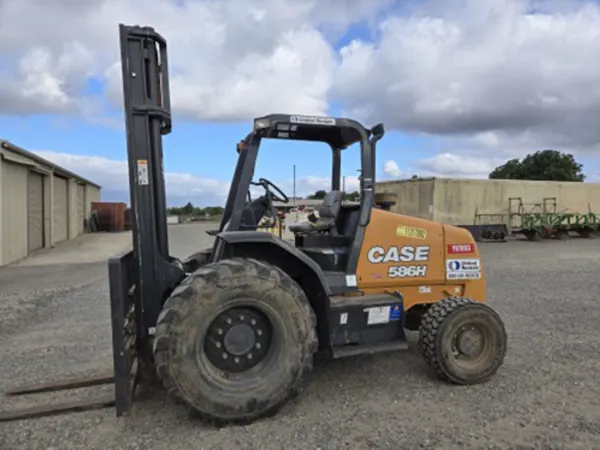 2021 Case 586H