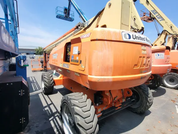 2017 JLG 860SJ