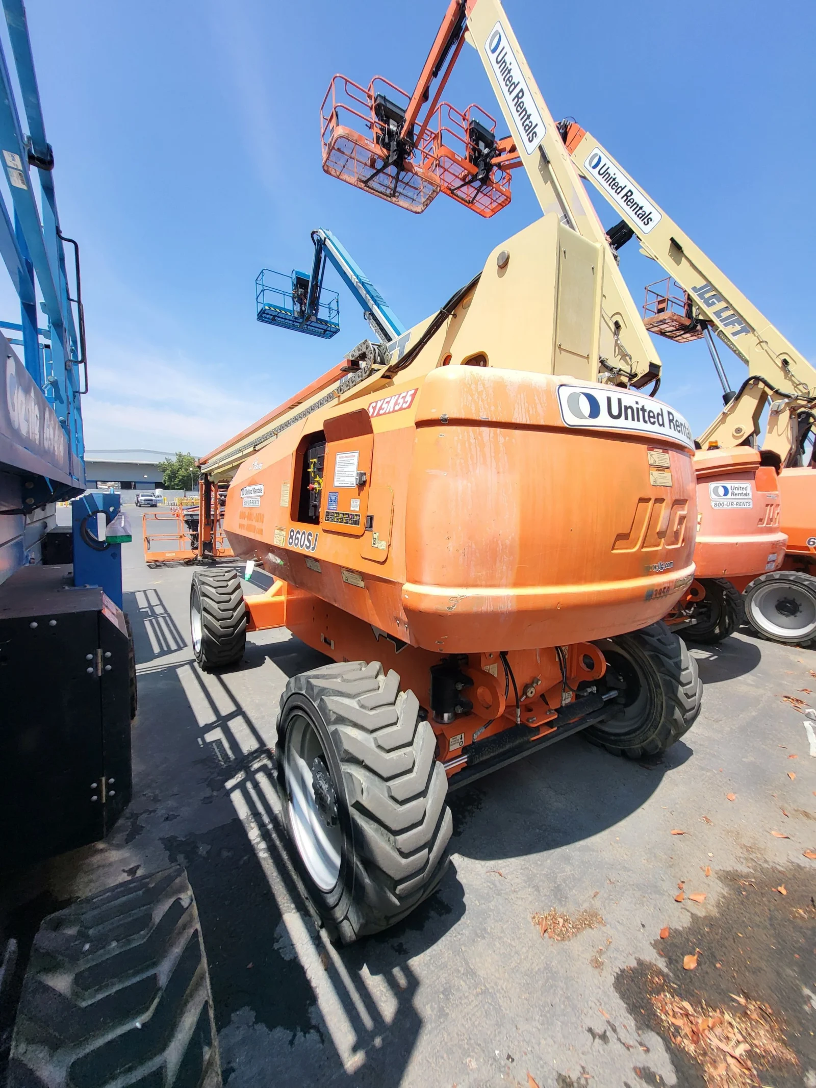 2017 JLG 860SJ