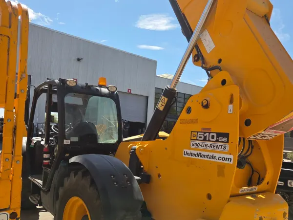 2018 JCB 510-56