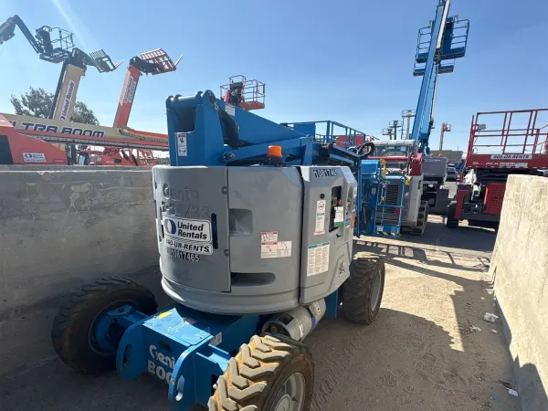 2018 Genie Z-34/22 IC Articulating
