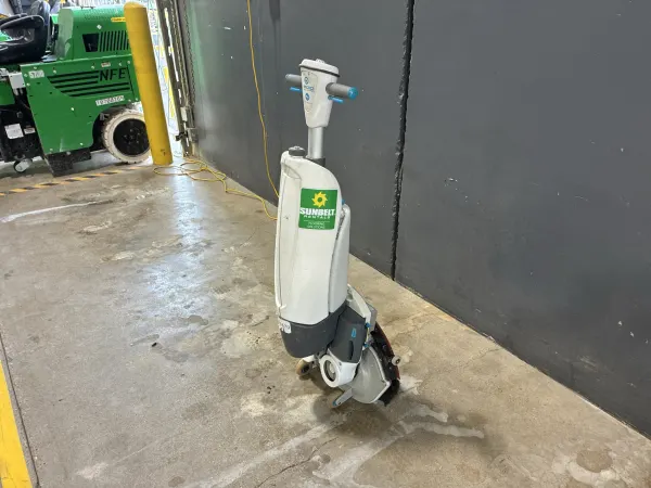 2021 Tennant i-mop XL