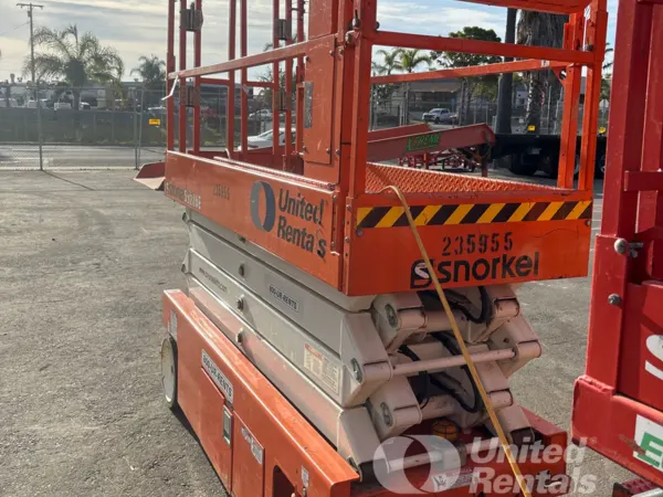 2019 Snorkel S3226E