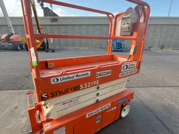 2020 Snorkel S3219E