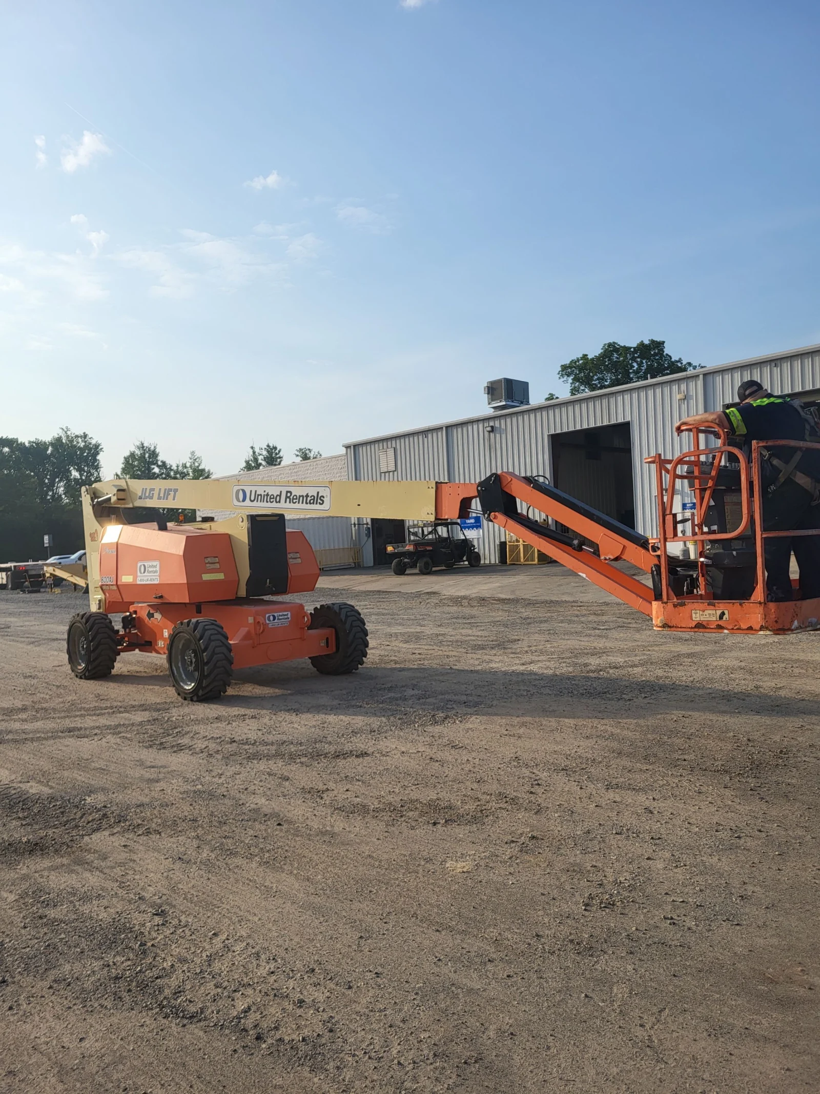 2017 JLG 800AJ Articulating