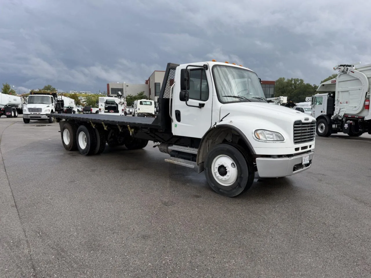 2020 FREIGHTLINER M2