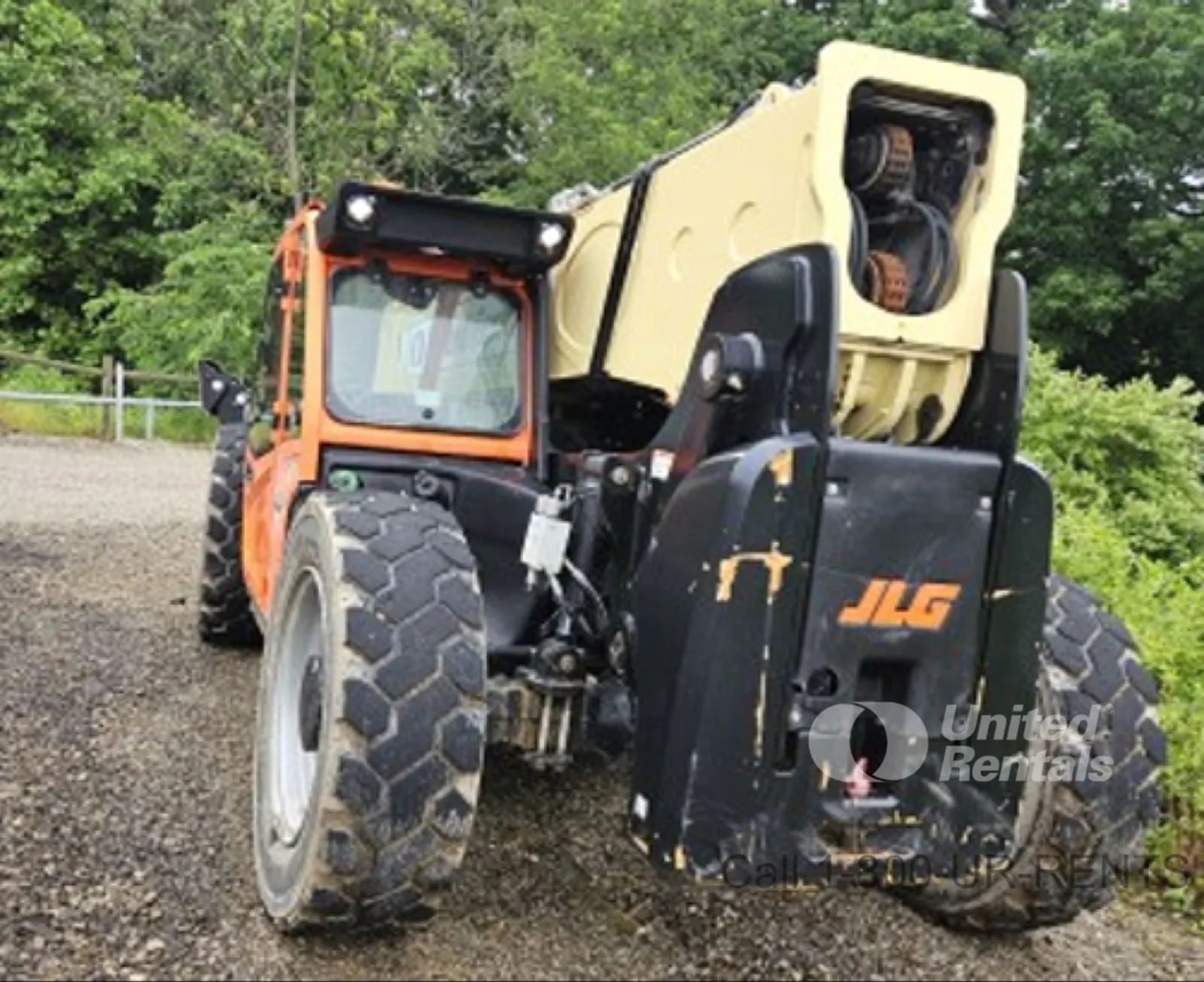 2021 JLG 1255