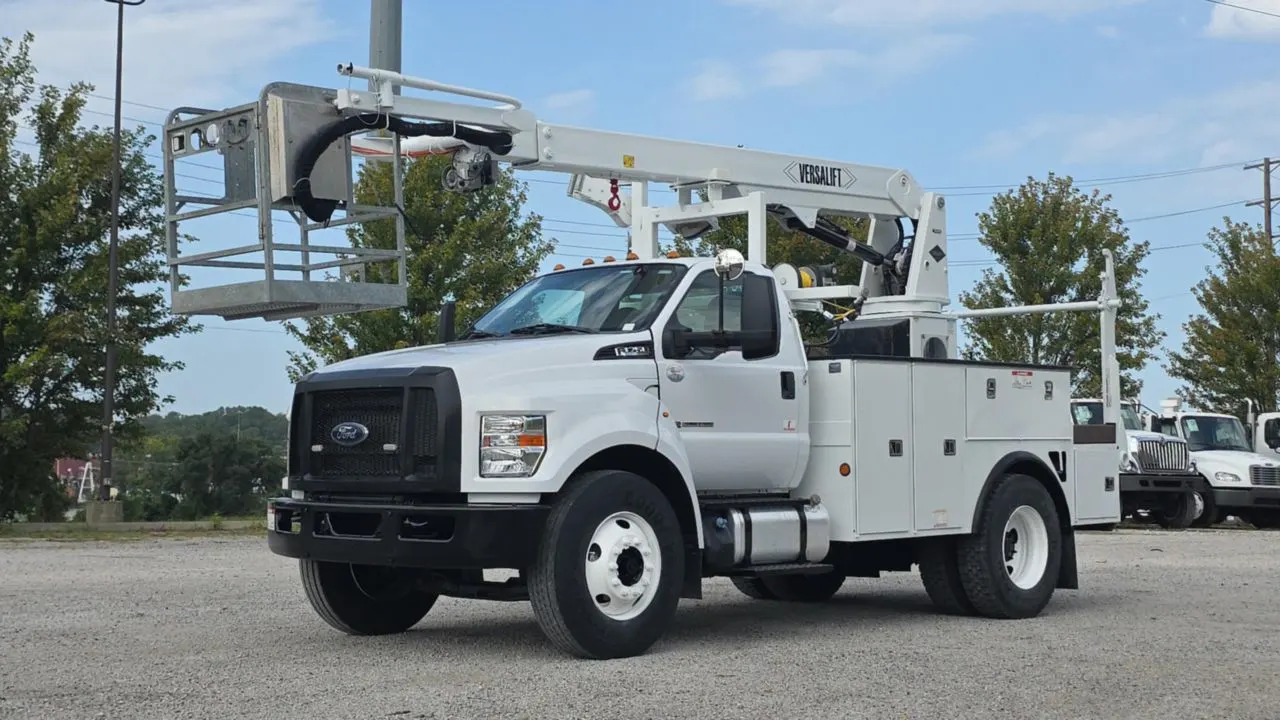 2019 Ford F750