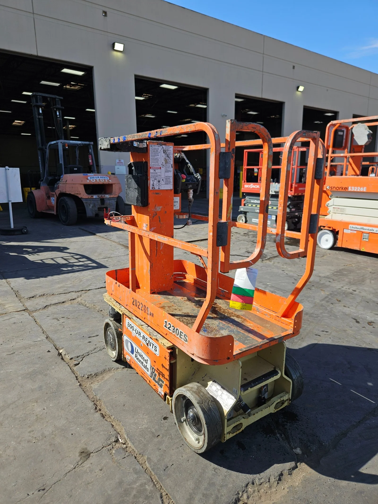 2018 JLG 1230ES Self-Propelled One-Person