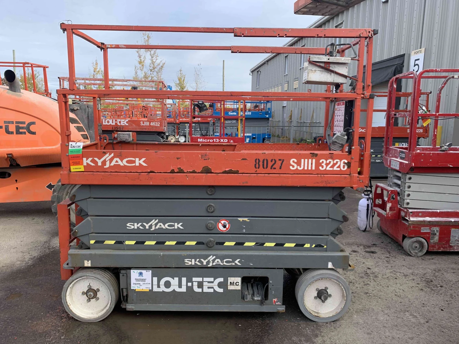 2017 Skyjack SJIII 3226