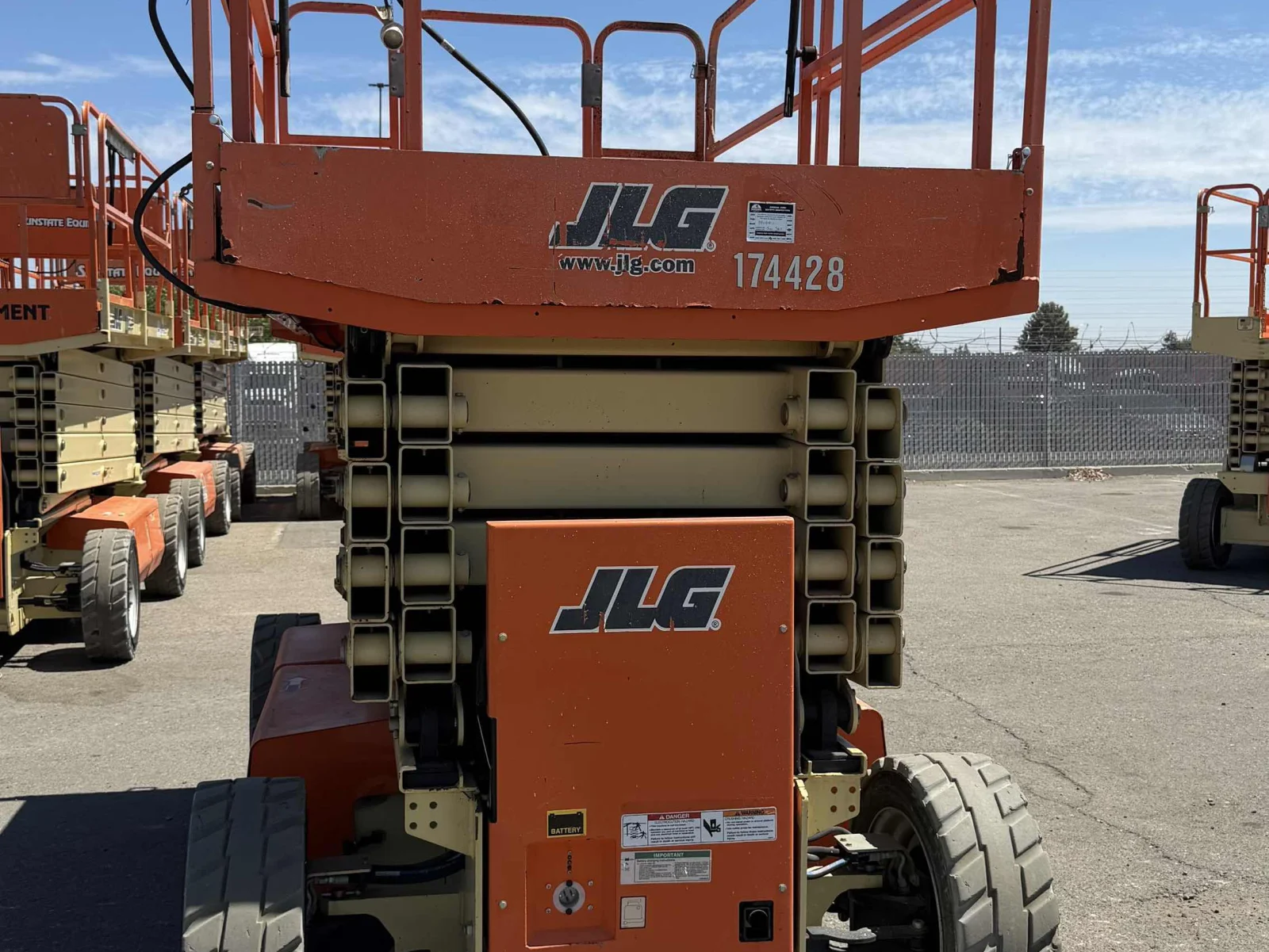 2018 JLG M4069LE