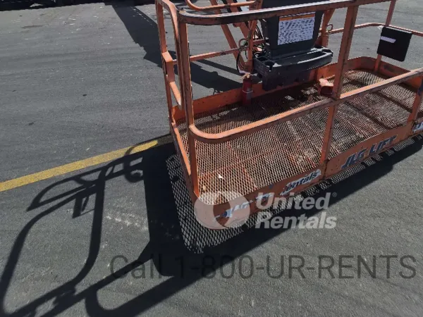 2018 JLG 860SJ