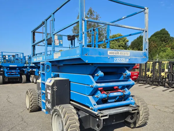 2019 Genie GS-4390 RT Rough Terrain