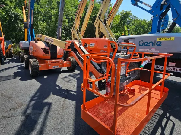 2016 JLG 600AJ Articulating