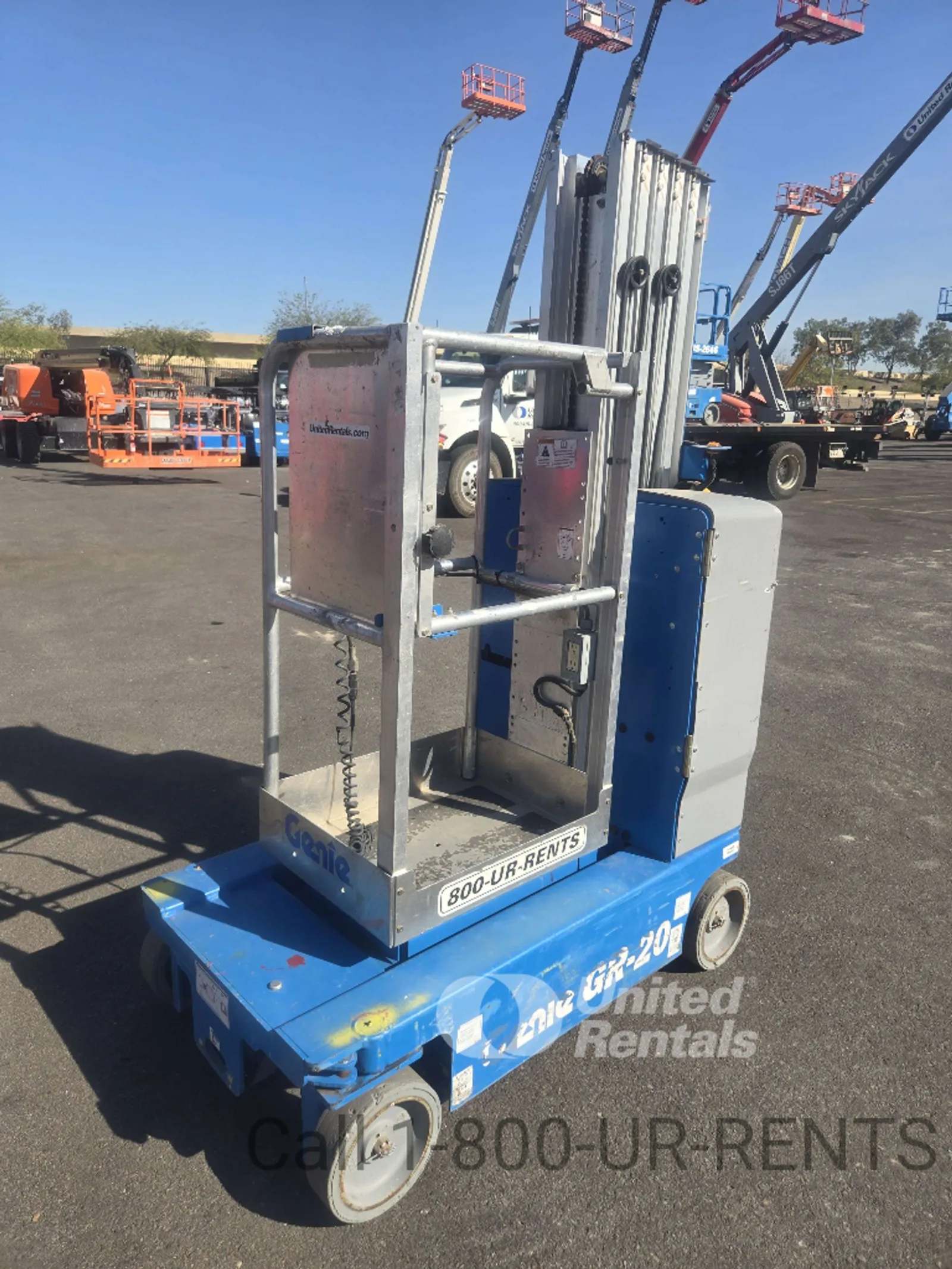 2018 Genie GR-20 Self-Propelled One-Person