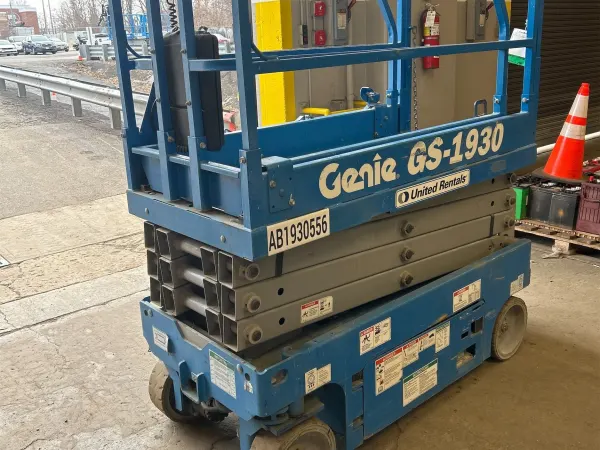2017 Genie GS-1930