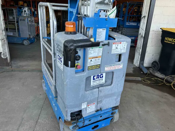 2008 Genie GR-15