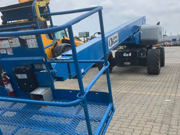 2017 Genie S-80X