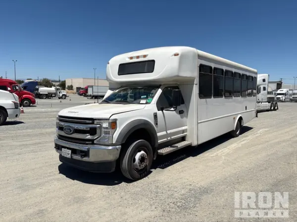 2022 Ford F-550