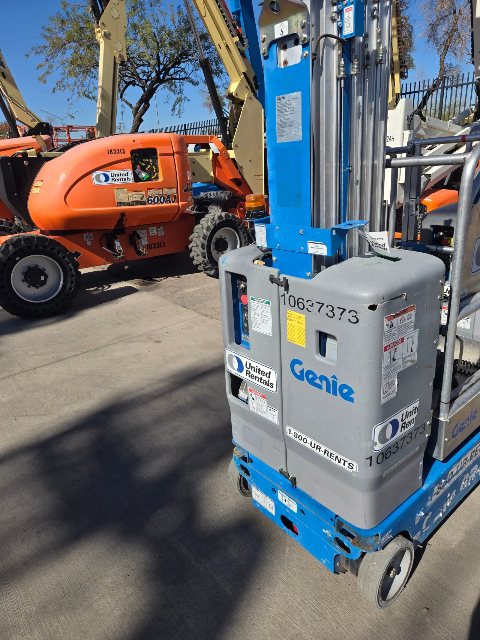2017 Genie GR-20 Self-Propelled One-Person