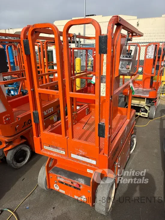 2019 Snorkel TM12E Self-Propelled One-Person