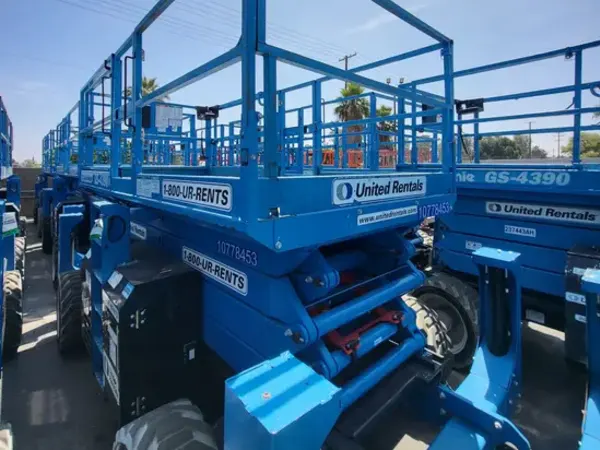 2018 Genie GS-4390 RT Rough Terrain