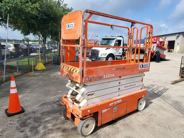 2019 Snorkel S3226E
