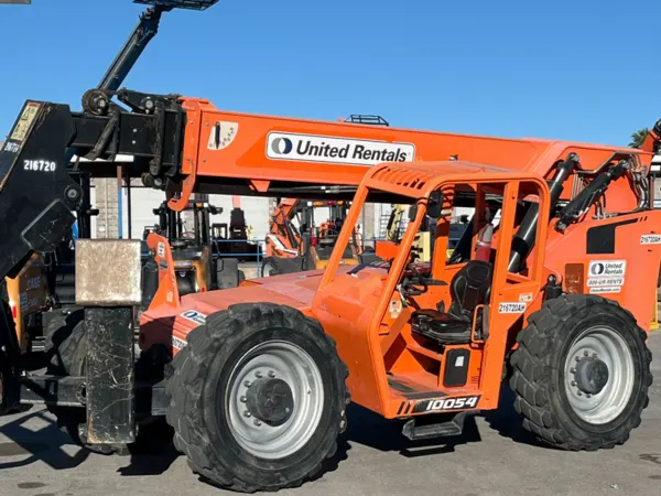 2018 JLG 10054