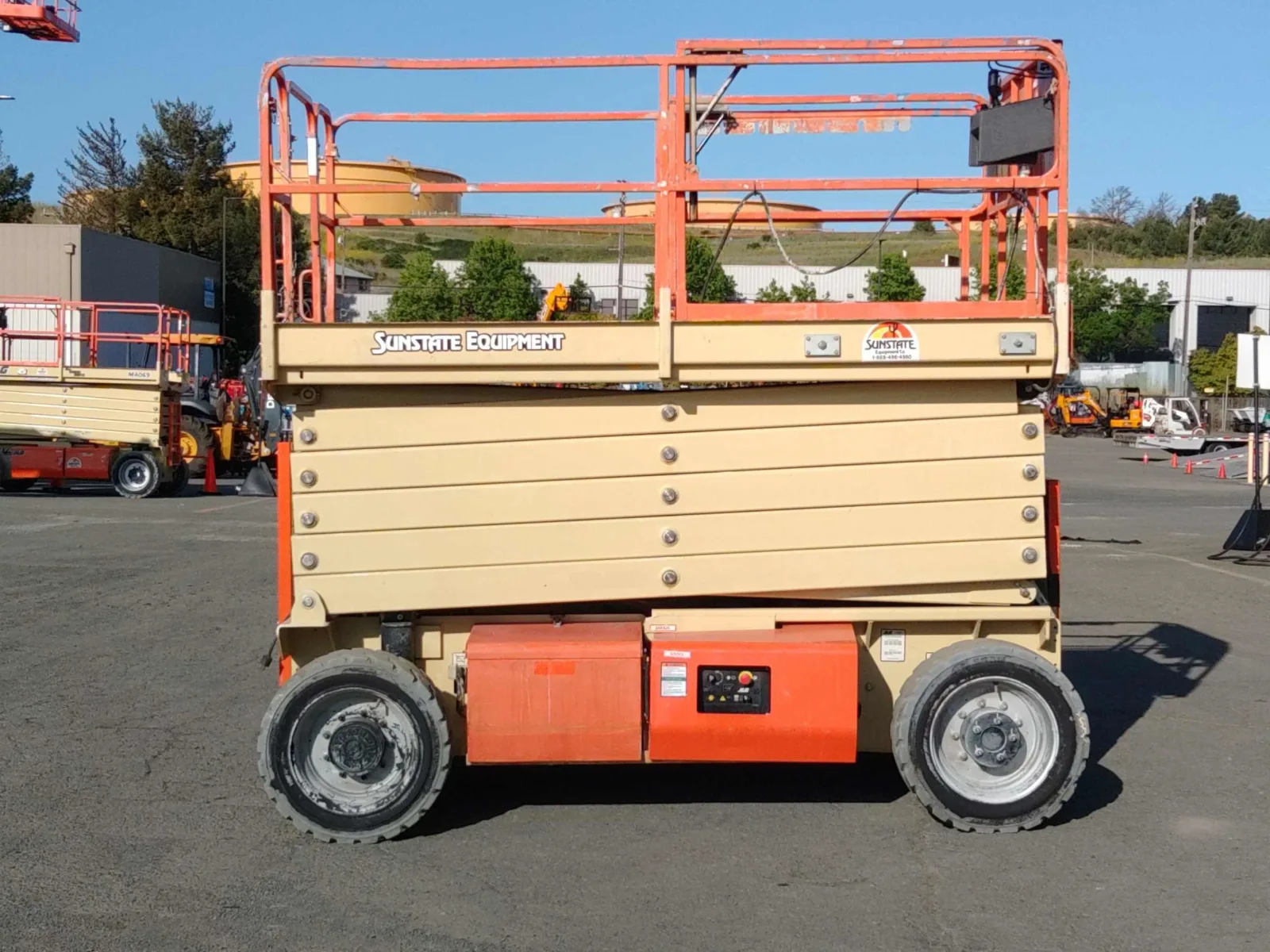 2016 JLG M4069LE