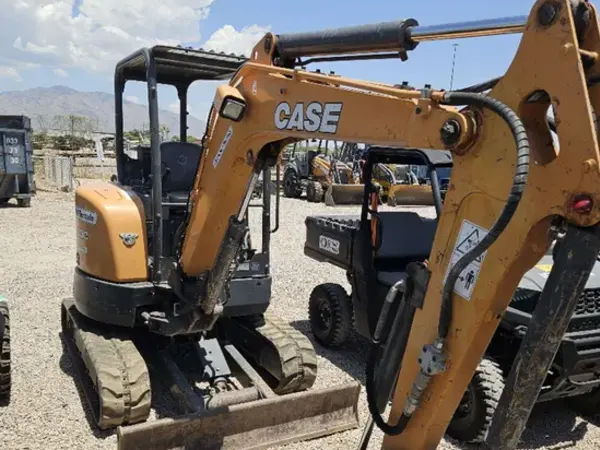2020 Case CX33C