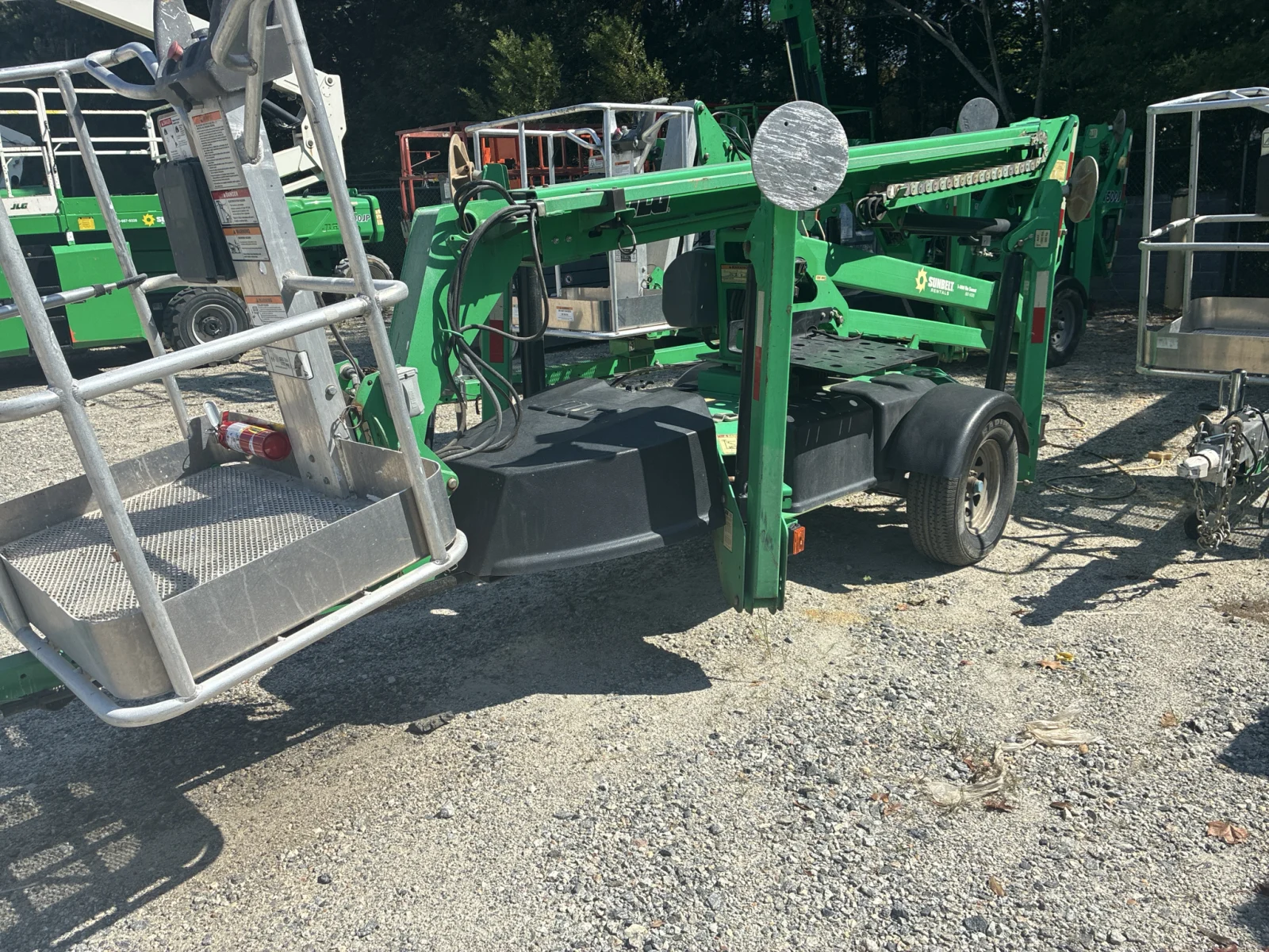 2017 JLG T350