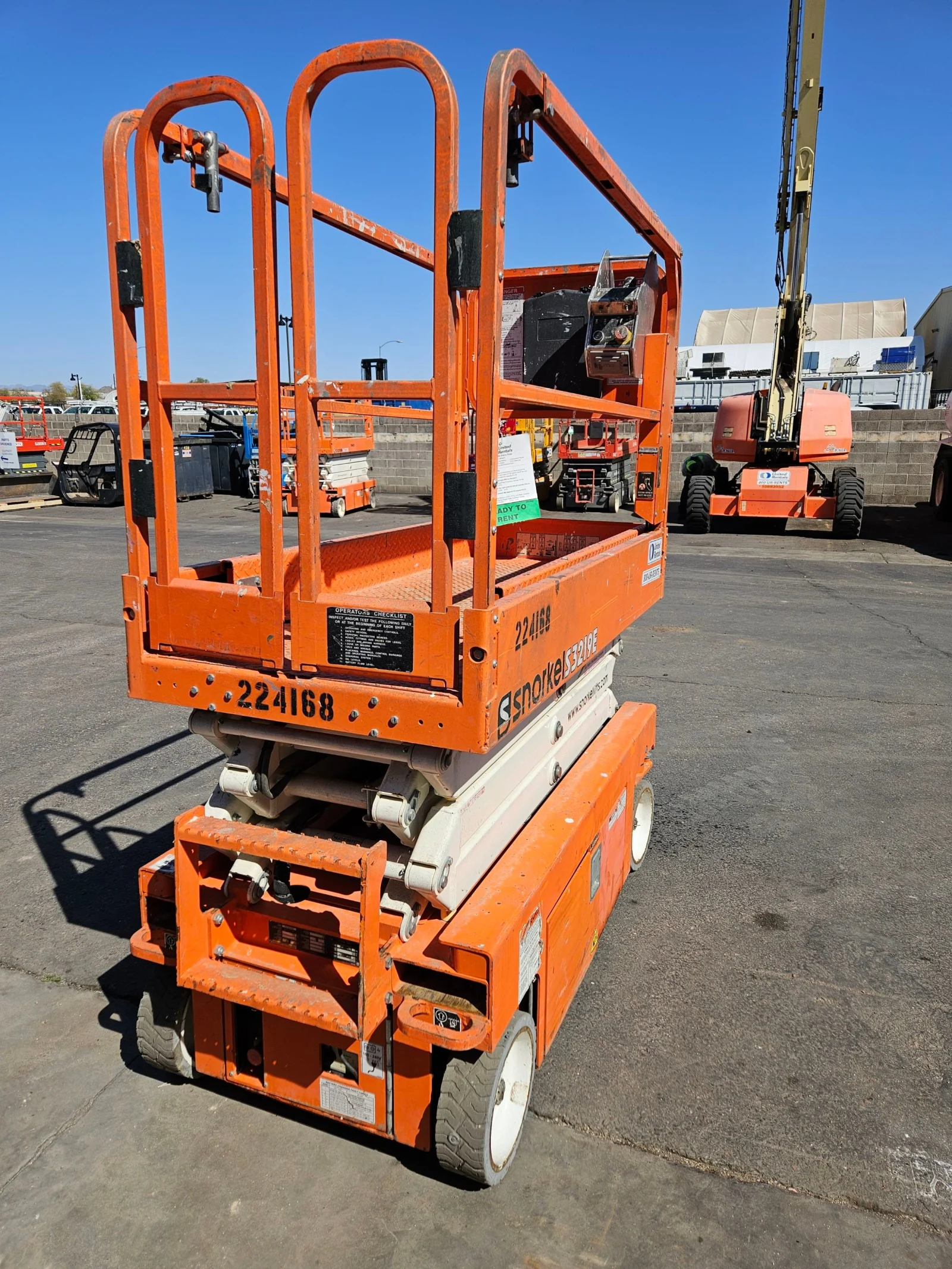 2019 Snorkel S3219E