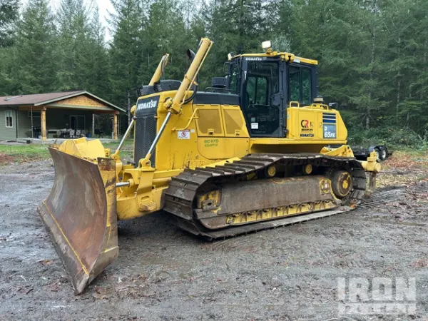 2019 Komatsu D65PX-18