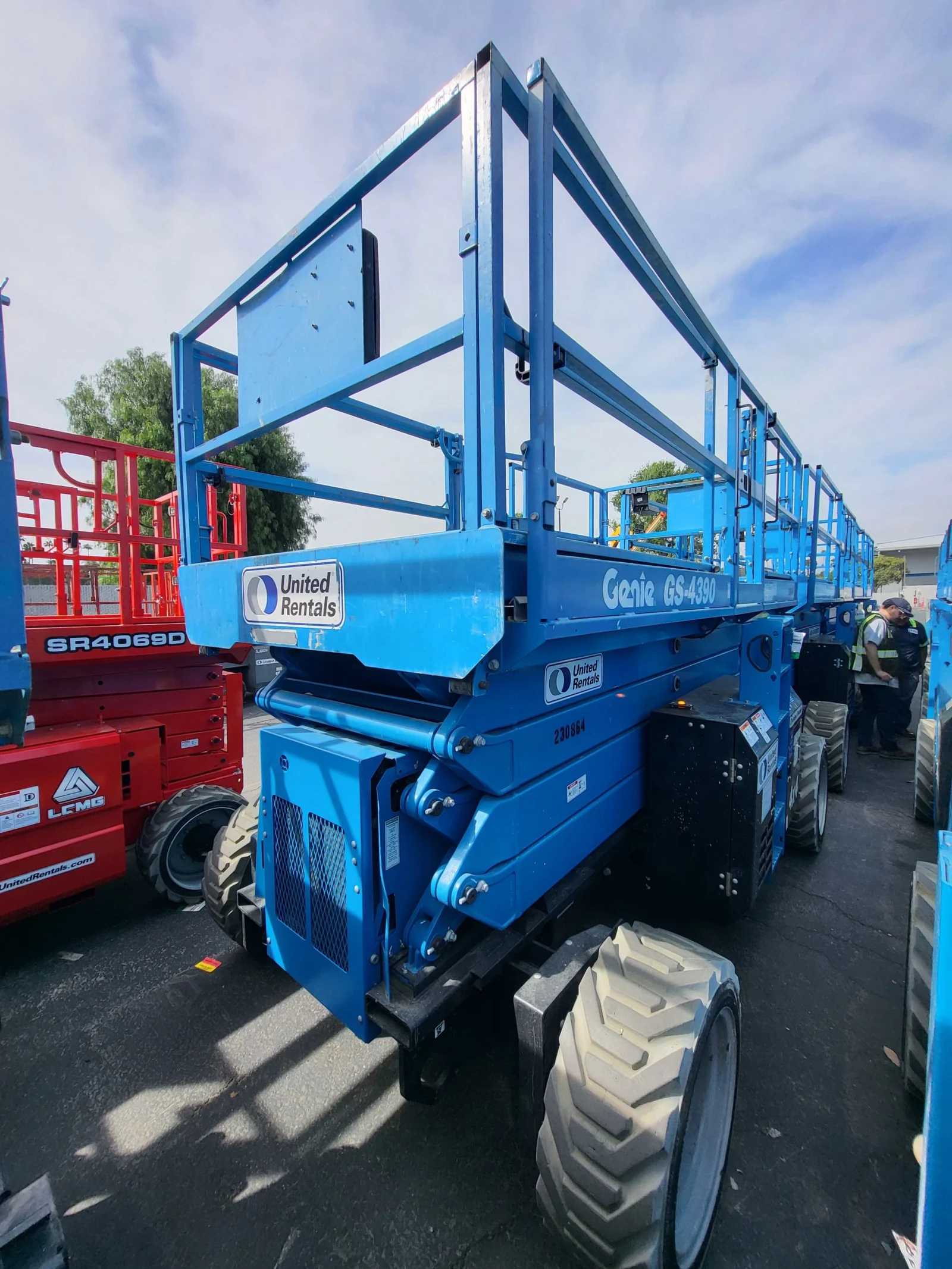 2019 Genie GS-4390 RT Rough Terrain